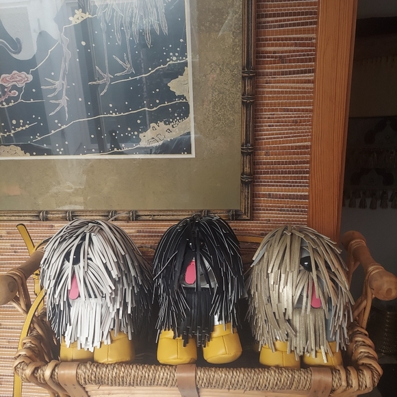 BOGO  SALE  New Shaggy  Trio Cream White, Gold Black Trendy Purse Happy New Year - Picture 5 of 5